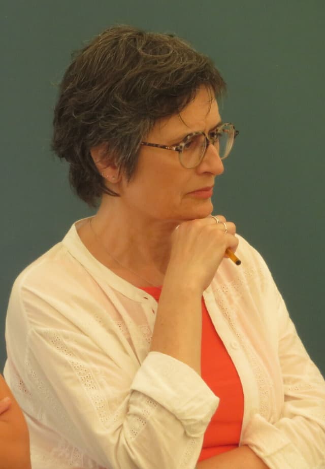 Ghislaine Senée