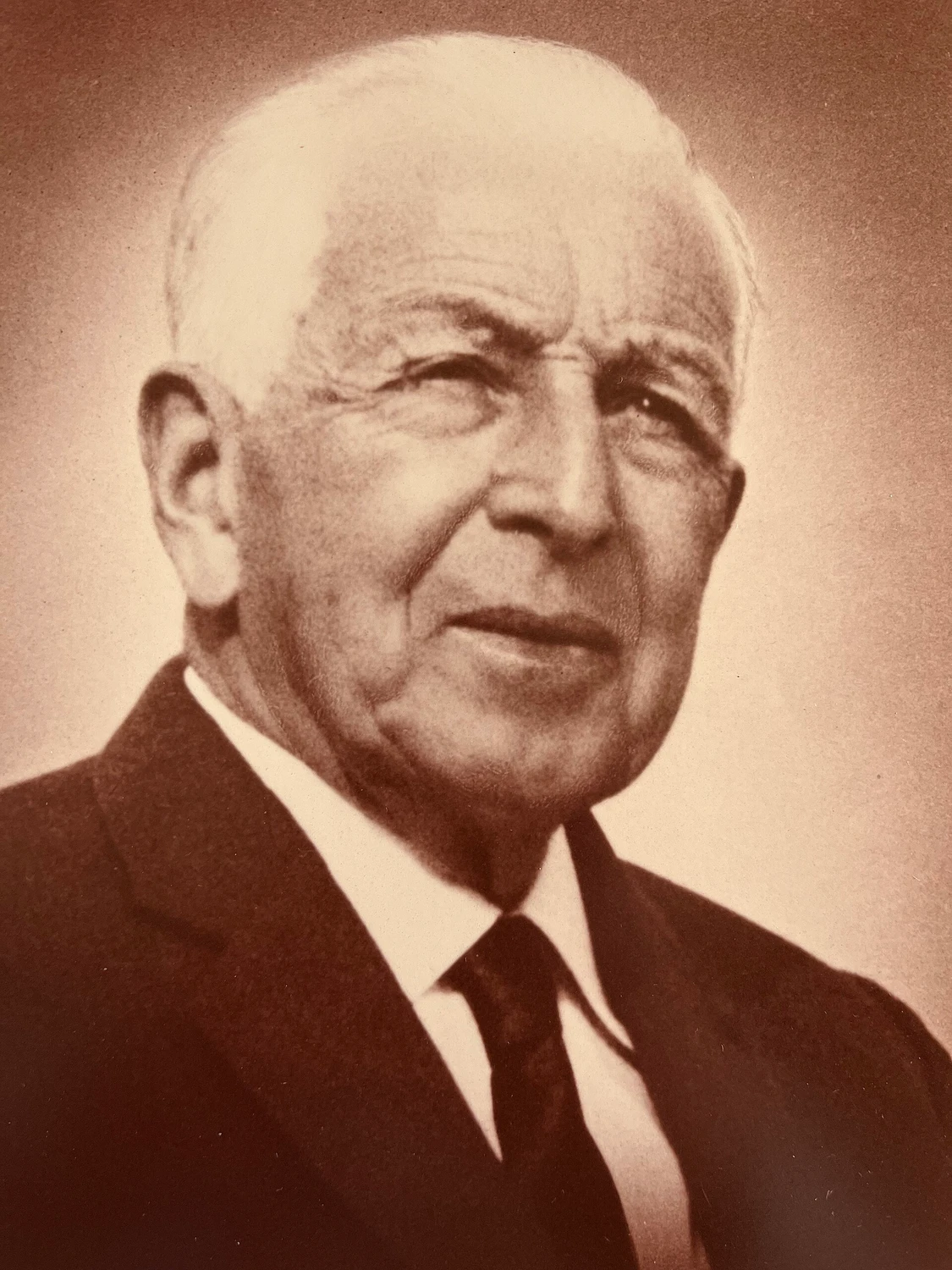 André Bas