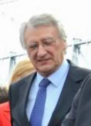 Bernard Derosier
