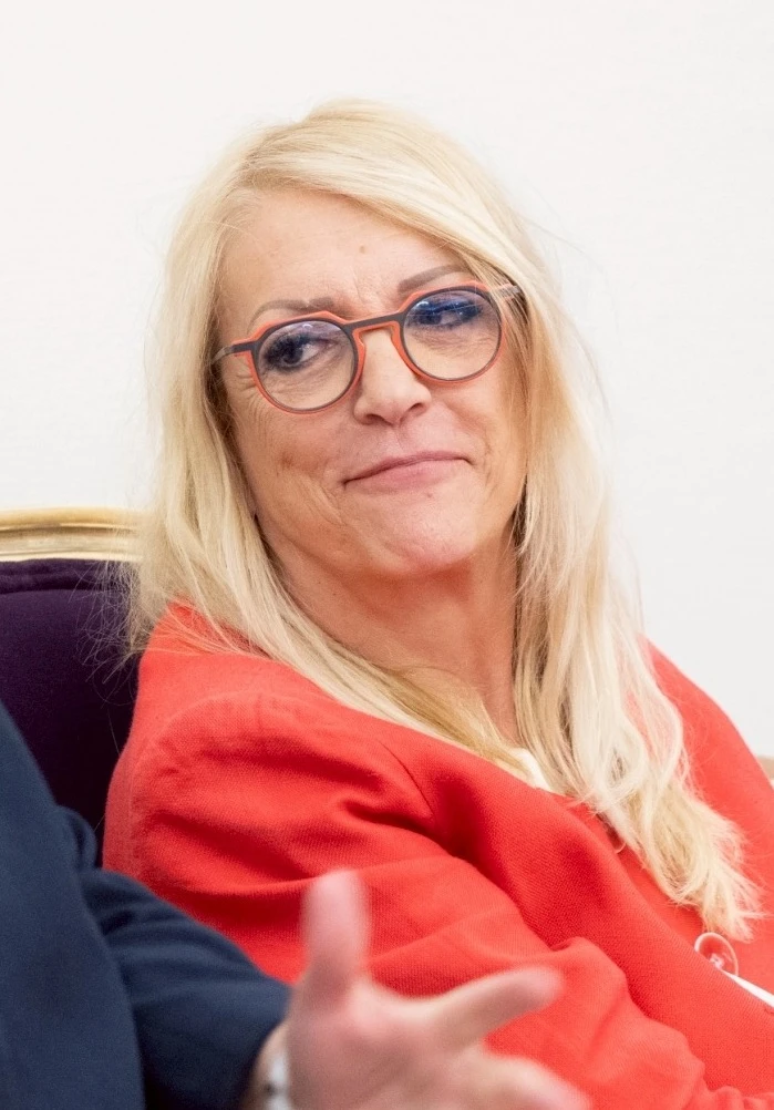Brigitte Devésa
