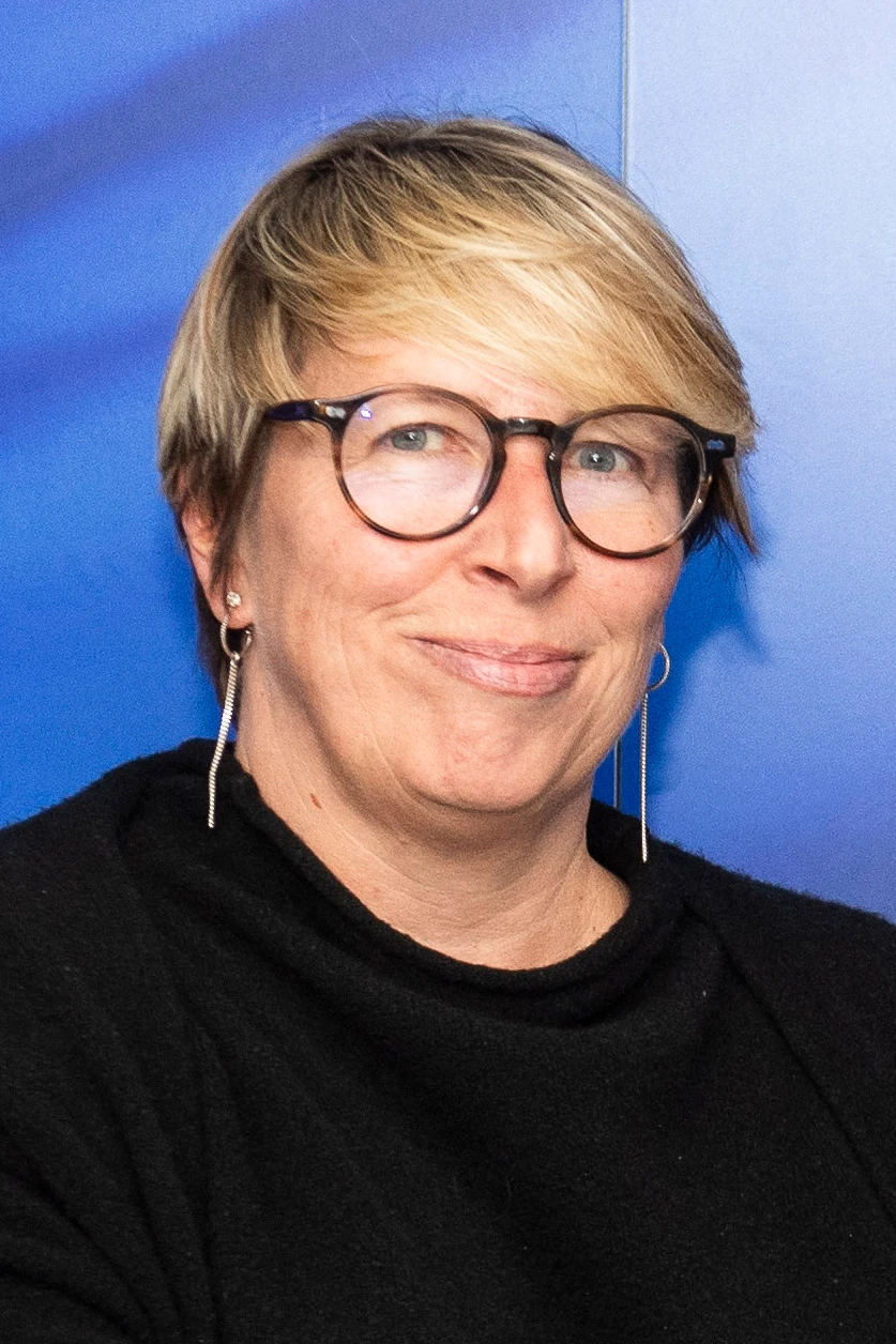 Caroline Gennez