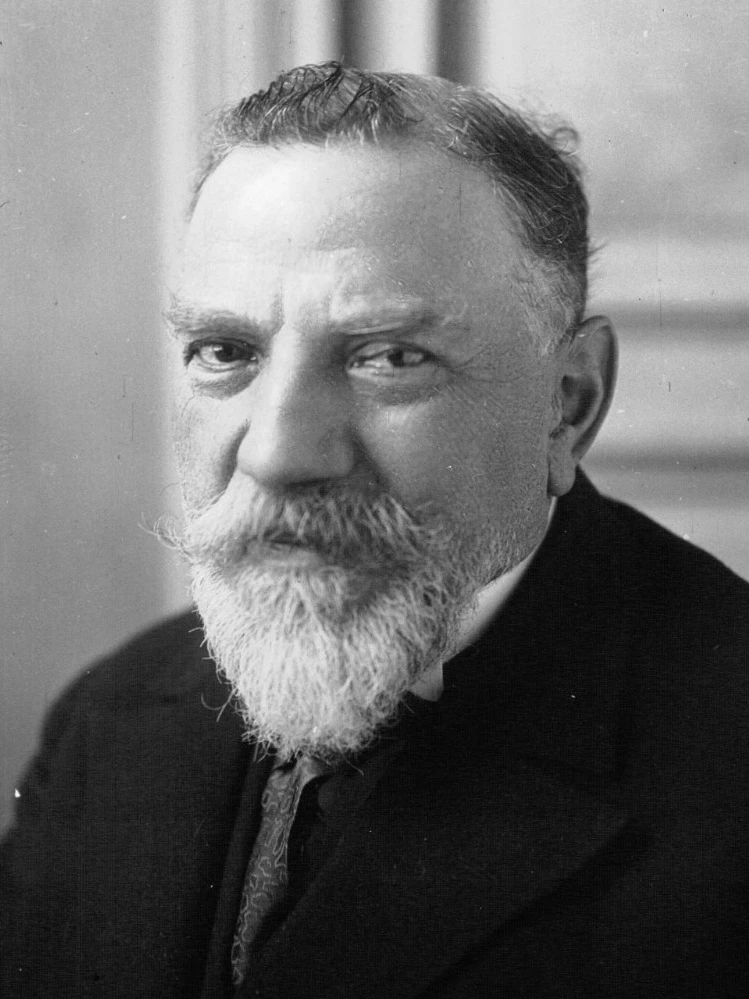Charles Dumont