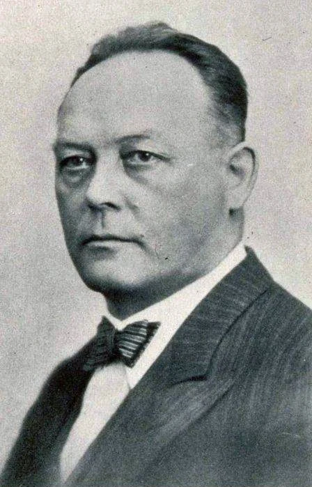 Charles Roos