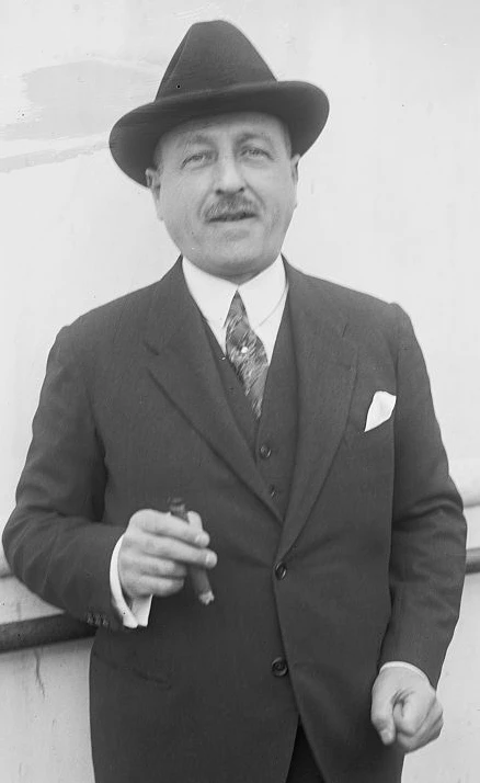 Édouard Jonas