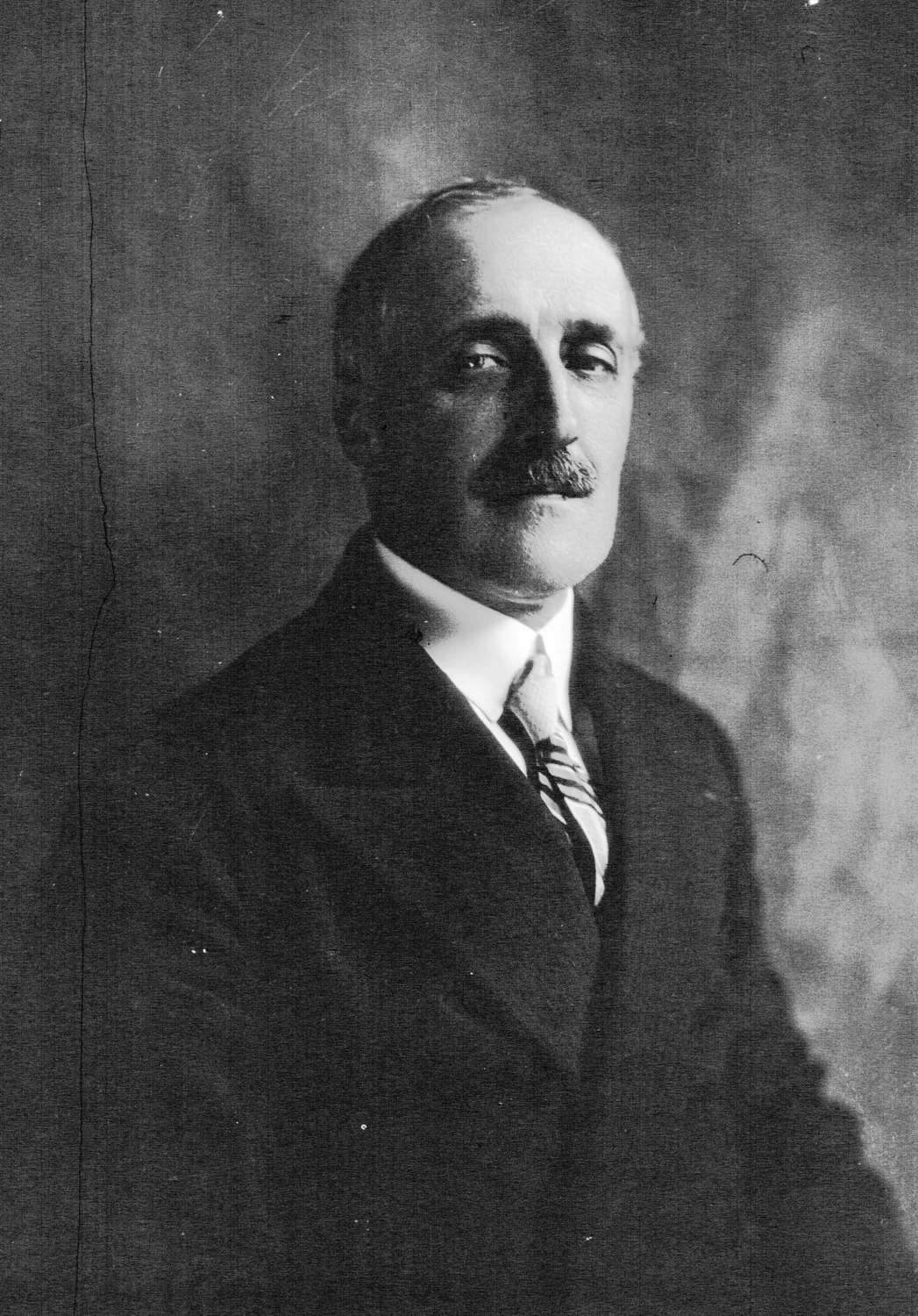 Eugène Roy