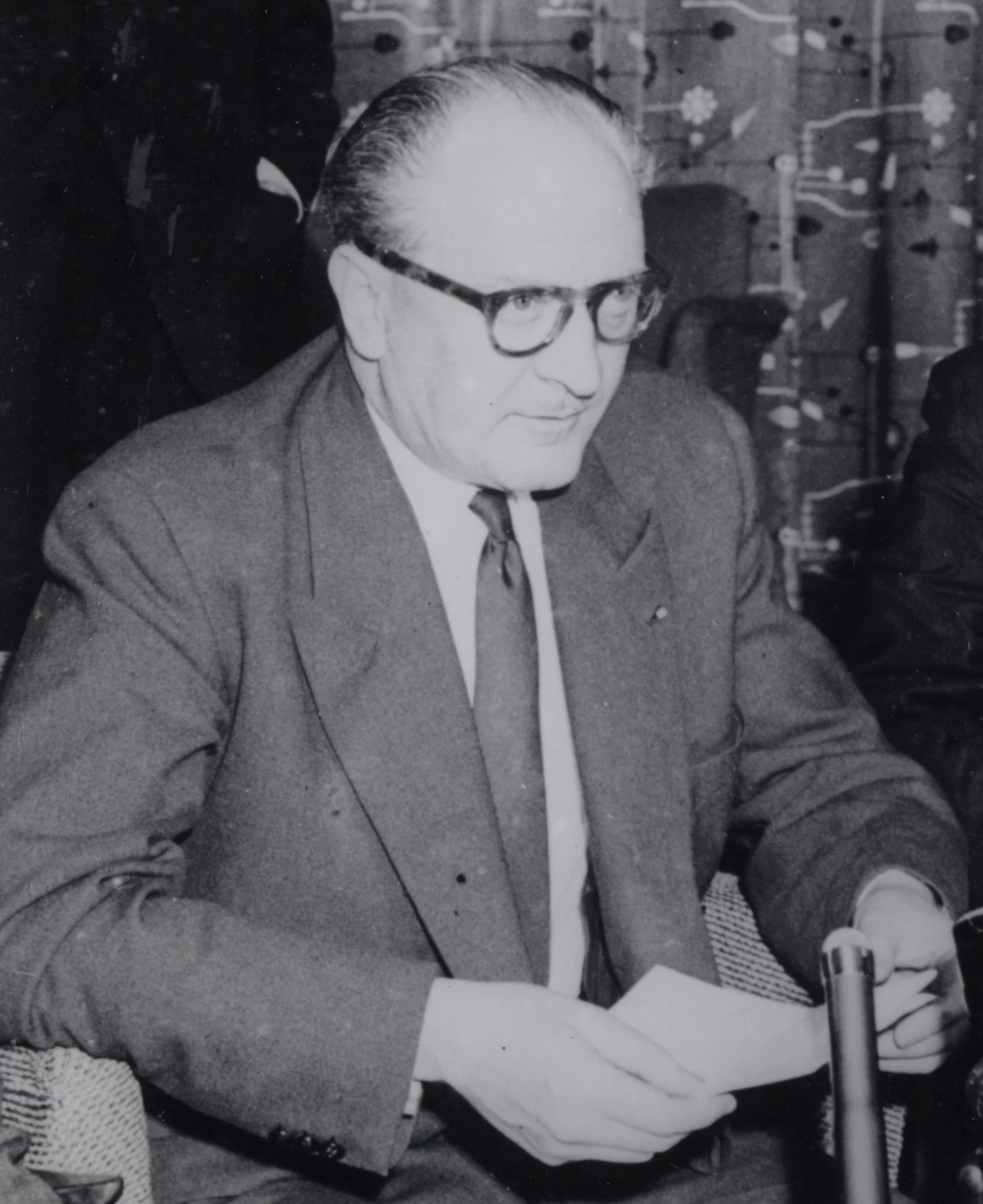 Guy Mollet