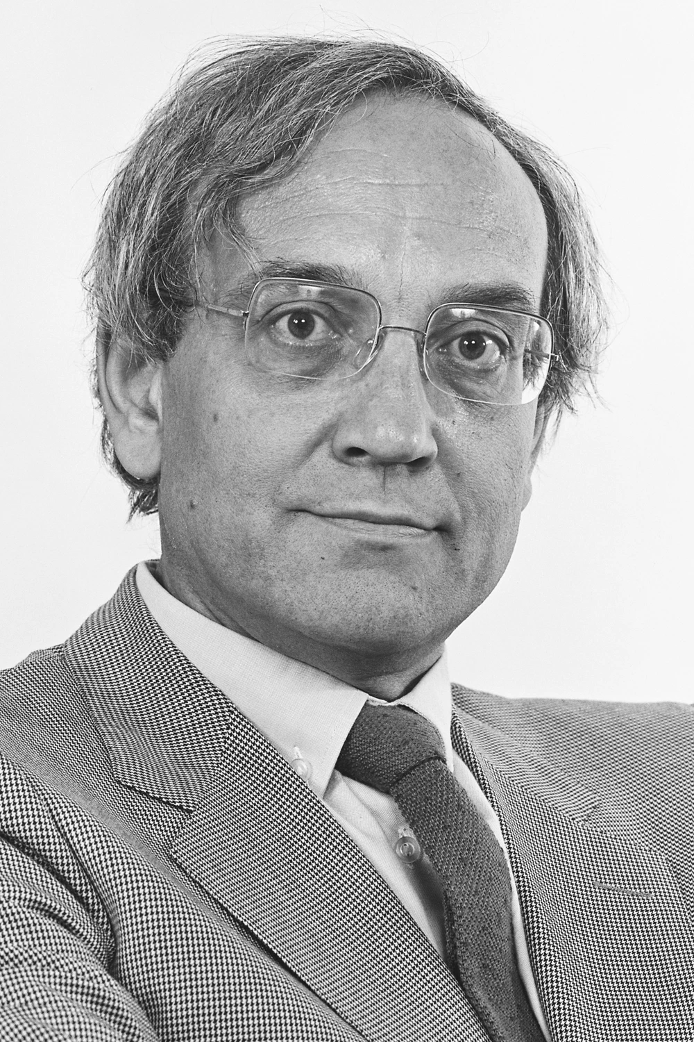 Max Gallo