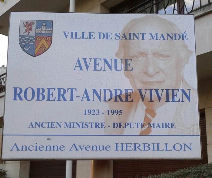 Robert-André Vivien