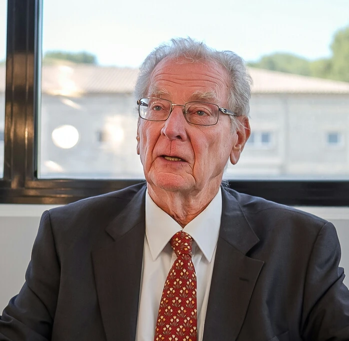 Roger Meï